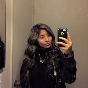 Meet your Posher, Dalilah